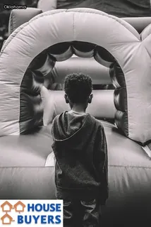 how much does a realtor get for selling a house