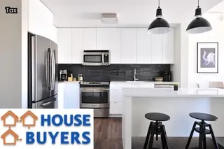 selling house below market value